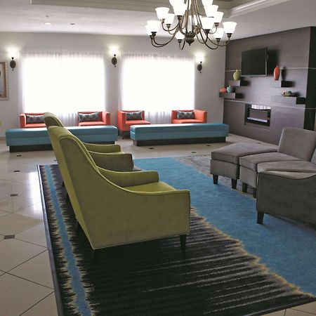 La Quinta By Wyndham Orange Hotel Ngoại thất bức ảnh