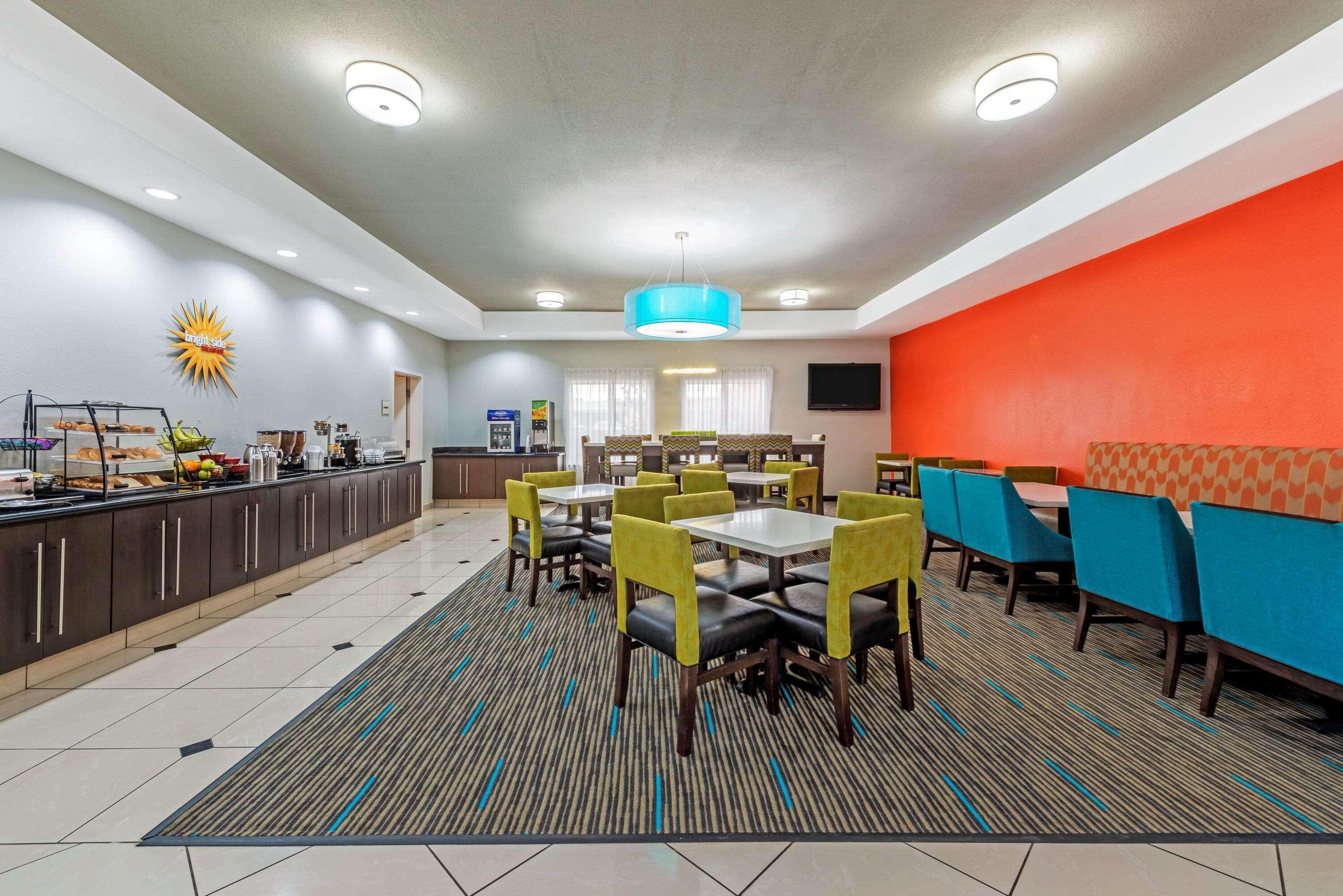 La Quinta By Wyndham Orange Hotel Ngoại thất bức ảnh